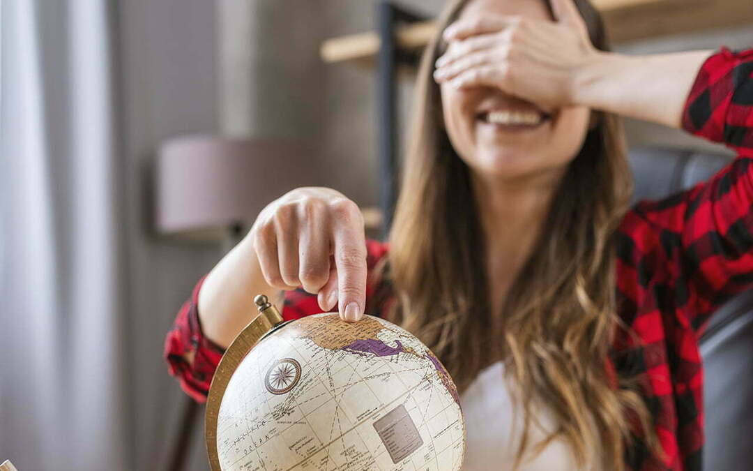 10 Virtual Tours to Quench Your Wanderlust: Virtual Globetrotting from Your Living Room