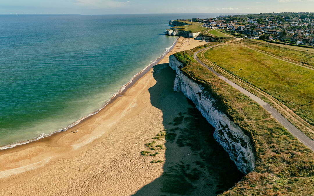 Conquering Virtual Tours in the UK! : Your Essential All-in-One Guide to